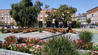 Les prochaines Rencontres du réseau des villes et villages fleuris sont annoncées à Douai (59) les 11 et 12 avril prochains. Le programme en a été révélé, qui se terminera par des visites de terrain, en particulier dans la ville qui accueille la manifestation. Les prochaines Rencontres du réseau des villes et villages fleuris sont annoncées à Douai (59) les 11 et 12 avril prochains. Le programme en a été révélé, qui se terminera par des visites de terrain, en particulier dans la ville qui accueille la manifestation.