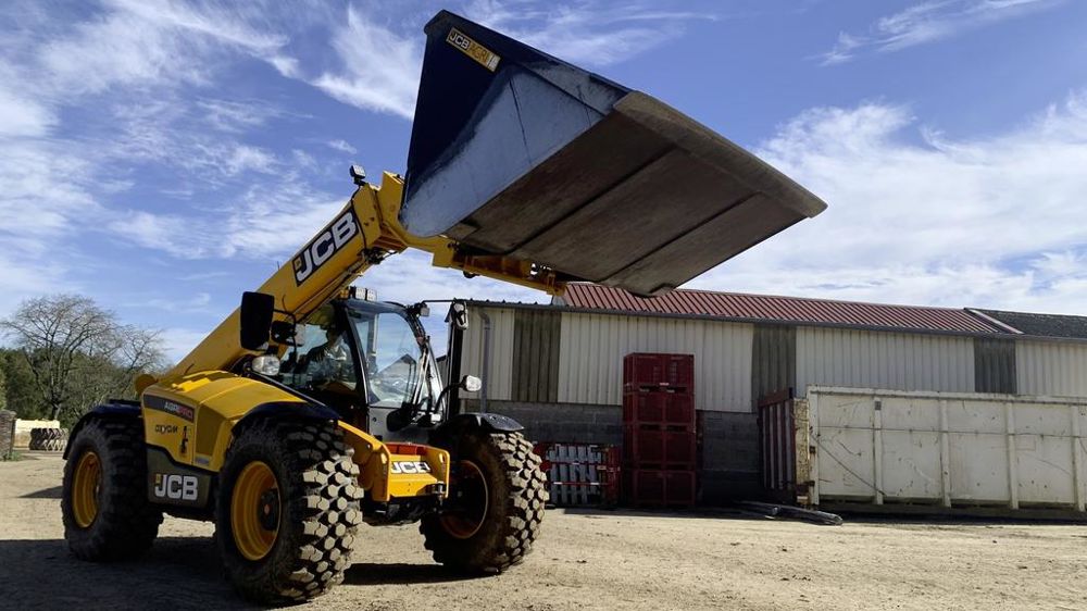 JCB 542-70 Agripro DualTech VT