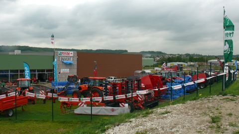 La base Rocha de Sézanne (Marne) est actif dans l'agricole et les espaces verts. La base Rocha de Sézanne (Marne) est actif dans l'agricole et les espaces verts.