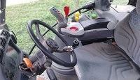 Intérieur du Deutz Fahr Agrotron Ttv 1160