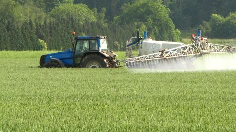 Le gouvernement a présenté le 6 mai sa stratégie Ecophyto 2030. Le gouvernement a présenté le 6 mai sa stratégie Ecophyto 2030.