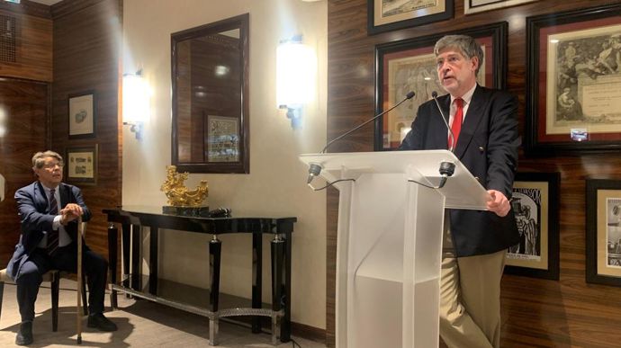 « Les marchés céréaliers ont abandonné le pricing des risques non fondamentaux », constatait François Luguenot (à dr.), lors de la présentation du Cyclope 2024 mardi 14 mai, aux côtés de Philippe Chalmin, codirecteur de l'ouvrage.