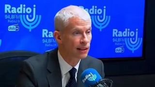 Le ministre délégué au Commerce extérieur, Franck Riester, annonce que le vote sur la ratification du Ceta par les députés français n'interviendra pas avant le fin de 2024. Le ministre délégué au Commerce extérieur, Franck Riester, annonce que le vote sur la ratification du Ceta par les députés français n'interviendra pas avant le fin de 2024.