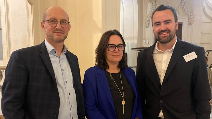 L'équipe dirigeante de la FNA avec de gauche à droite, son président, Antoine Pissier, sa déléguée générale, Marie-Sophie Curtelet, et son nouveau délégué général adjoint, Gautier Bodivit.