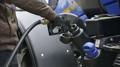 Pour bénéficier du tarif réduit à la pompe pour le GNR, les agriculteurs devront préalablement présenter un formulaire à leur distributeur.