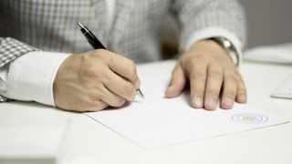 Une promesse de bail emphytéotique est d'abord conclue avec l'énérgeticien. Une promesse de bail emphytéotique est d'abord conclue avec l'énérgeticien.