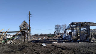 Le secteur agricole ukrainien a subi de lourdes pertes économiques depuis l'invasion par la Russie. Le secteur agricole ukrainien a subi de lourdes pertes économiques depuis l'invasion par la Russie.