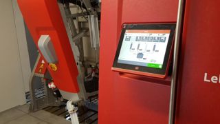 Un projet de robot de traite doit se raisonner à l'échelle globale de l'exploitation. Le volet économique est certes très important, mais les conséquences sur le travail et la conduite du troupeau sont aussi à regarder de près. Un projet de robot de traite doit se raisonner à l'échelle globale de l'exploitation. Le volet économique est certes très important, mais les conséquences sur le travail et la conduite du troupeau sont aussi à regarder de près.