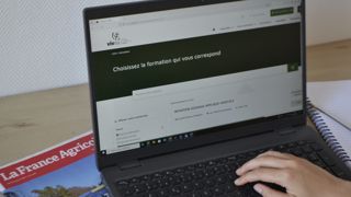 Les agriculteurs ont le droit à 3 000 € de formation chaque année.