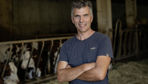 Gilles Perret est le réalisateur du film documentaire « La ferme des Bertrand » (2023). Gilles Perret est le réalisateur du film documentaire « La ferme des Bertrand » (2023).