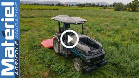 Le Monarch MK-V en autonomie au champ Le Monarch MK-V en autonomie au champ
