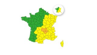 Des orages accompagnés de forts cumuls de pluies sont attendus mercredi 14 août 2024 sur le Massif central. Des orages accompagnés de forts cumuls de pluies sont attendus mercredi 14 août 2024 sur le Massif central.