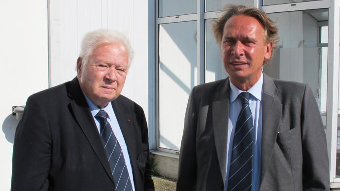 Michel et Jean-Michel Soufflet lors d'une réunion agriculteurs en juin 2014 à Chartres (Eure-et-Loir), à l'époque où ils étaient respectivement président du conseil de surveillance et président du directoire du groupe Soufflet.
