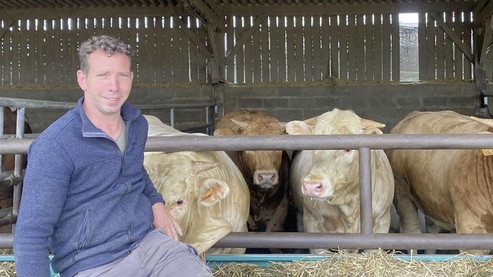 Dominique Meffray naisseur engraisseur de bovins dans la Sarthe.