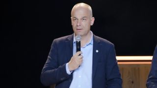 « Ma préoccupation, ce sont d'abord les producteurs. Ceux qui veulent continuer leur activité doivent trouver une structure de collecte », a partagé Arnaud Rousseau sur France Info ce jeudi 26 septembre 2024. « Ma préoccupation, ce sont d'abord les producteurs. Ceux qui veulent continuer leur activité doivent trouver une structure de collecte », a partagé Arnaud Rousseau sur France Info ce jeudi 26 septembre 2024.