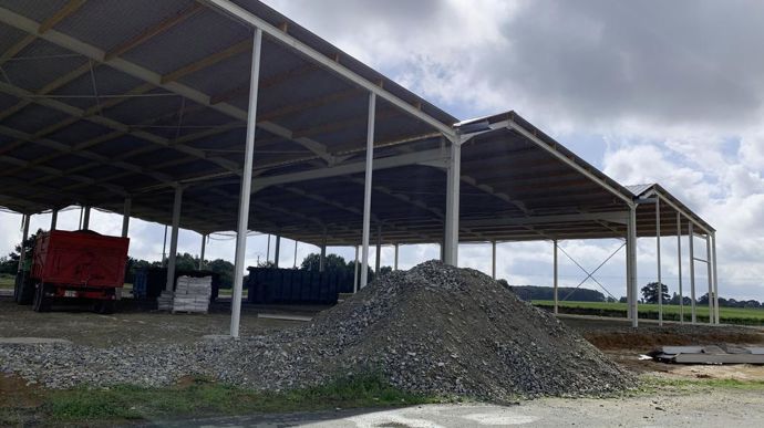 Le futur bâtiment accueillera une nouvelle ligne de production et permettra un stockage à froid des grains.