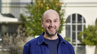 Sylvain Brunier, sociologue au CNRS-Sciences Po Paris, explique comment les débats agricoles ont franchi la porte des réseaux sociaux. Sylvain Brunier, sociologue au CNRS-Sciences Po Paris, explique comment les débats agricoles ont franchi la porte des réseaux sociaux.