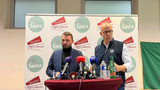 Pierrick Horel, président de Jeunes agriculteurs, et Arnaud Rousseau, président de la FNSEA, ont tenu une conférence de presse concernant leur mobilisation qui commencera à compter du lundi 18 novembre. Pierrick Horel, président de Jeunes agriculteurs, et Arnaud Rousseau, président de la FNSEA, ont tenu une conférence de presse concernant leur mobilisation qui commencera à compter du lundi 18 novembre.