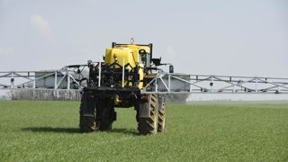 Pour réduire les émissions de gaz à effet de serre des grandes cultures, il faut en priorité miser sur la réduction des émissions de protoxyde d'azote (N2O), liés à la fertilisation azotée, estiment Intercéréales et Terres Univia, Pour réduire les émissions de gaz à effet de serre des grandes cultures, il faut en priorité miser sur la réduction des émissions de protoxyde d'azote (N2O), liés à la fertilisation azotée, estiment Intercéréales et Terres Univia,
