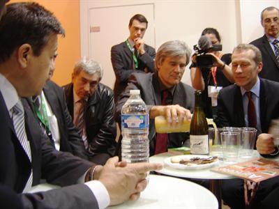 Ambiance très décontractée pour discuter des nouvelles pratiques environnementales et des solution technologiques pour être performant et écologique. 