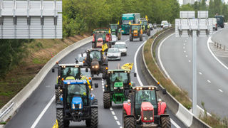Sans un rendez-vous rapide avec le Premier ministre et la ministre de l'Agriculture, la Coordination rurale appellera à monter sur Paris à partir de dimanche 5 janvier 2025. (image d'illustration) Sans un rendez-vous rapide avec le Premier ministre et la ministre de l'Agriculture, la Coordination rurale appellera à monter sur Paris à partir de dimanche 5 janvier 2025. (image d'illustration)