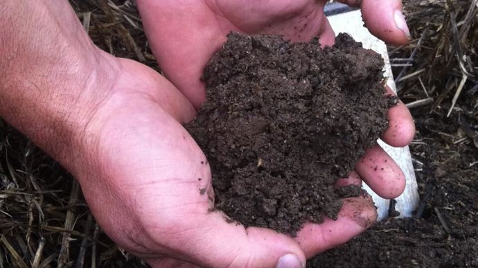 « C'est le bon moment cet hiver de proposer aux agriculteurs que vous accompagnez de les aider à faire leur bilan humique », conseille Matthieu Archambeaud, CEO d'Icosystème, dans une nouvelle chronique publiée en exclusivité pour Agrodistribution.