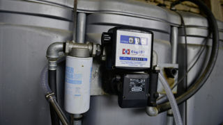La station de remplissage de GNR et son système de filtration doivent être régulièrement entretenus. La station de remplissage de GNR et son système de filtration doivent être régulièrement entretenus.
