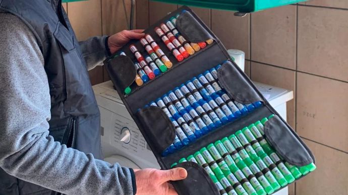 Seules l'ostéopathie, la physiothérapie et la phytothérapie vétérinaire sont reconnues par le conseil national de l'ordre des vétérinaires.