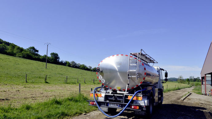 Producteurs et transformateurs ne sont pas d'accord sur les conditions dans lesquelles ils peuvent parler du paiement des composants du lait.