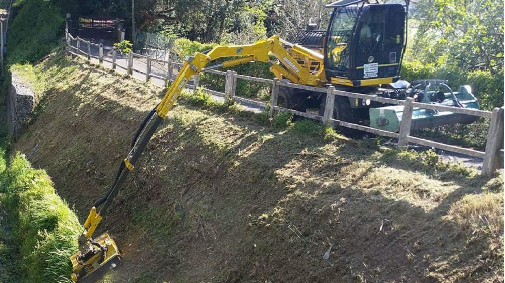 Un chantier de SB Paysage avec un porteur Energreen.