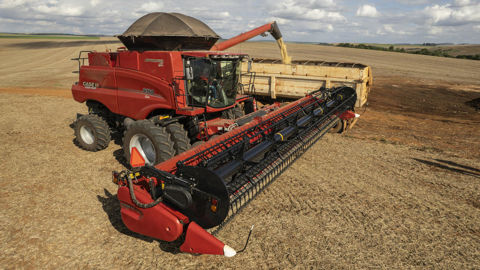 CNH devrait encore produire en 2025 moins que la demande pour alléger les stocks de la distribution. CNH devrait encore produire en 2025 moins que la demande pour alléger les stocks de la distribution.