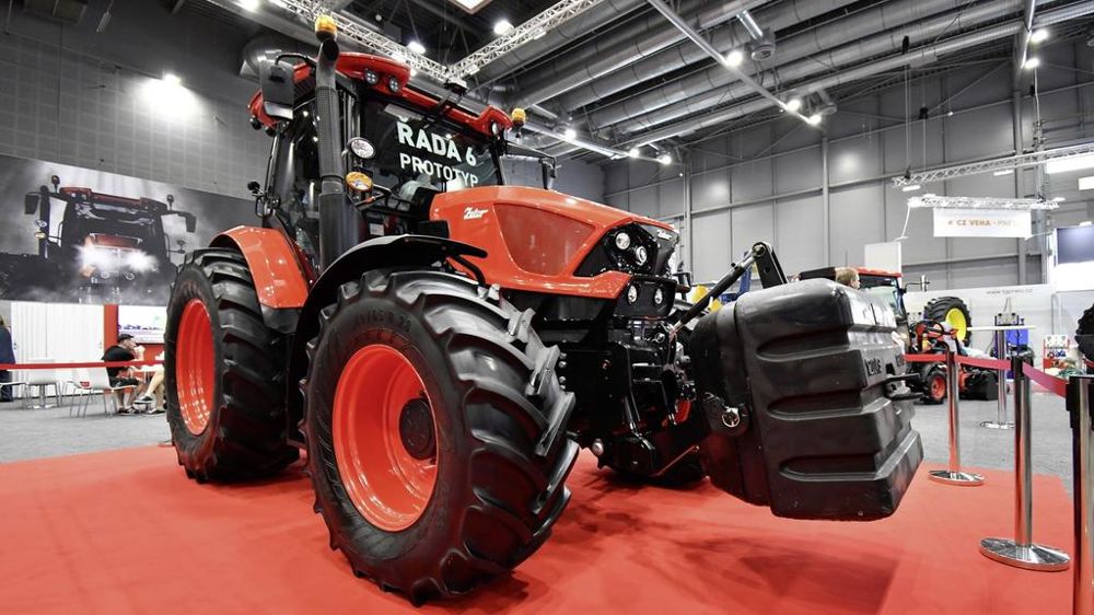Zetor Serie 6