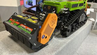 La machine radiocommandée MDB LV 250