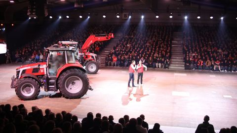 Déméterre a présenté la gamme Massey Ferguson le 9 janvier 2025 à ses clients Déméterre a présenté la gamme Massey Ferguson le 9 janvier 2025 à ses clients