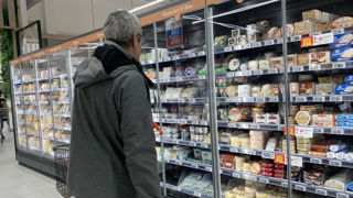 Améliorer le consentement à payer du consommateur est défendu par Oliviers Dauvers, spécialiste de la grande distribution. Améliorer le consentement à payer du consommateur est défendu par Oliviers Dauvers, spécialiste de la grande distribution.