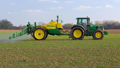 Bayer entend proposer un nouvel herbicide sur blé tendre et orge d'hiver pour l'automne 2026. Bayer entend proposer un nouvel herbicide sur blé tendre et orge d'hiver pour l'automne 2026.