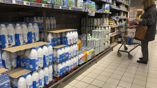 Le 1er mars est la date butoir des négociations entre les enseignes de la grande distribution et leurs fournisseurs. Le 1er mars est la date butoir des négociations entre les enseignes de la grande distribution et leurs fournisseurs.