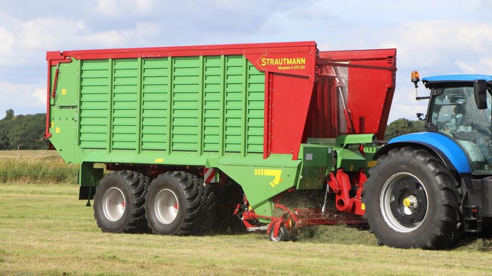 utochargeuse Strautmann Magnon 9