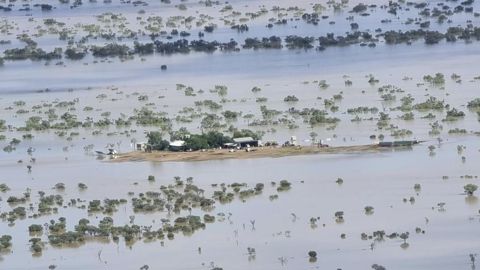 Les alertes inondation se multiplient dans le nord-est de l'Australie. Les alertes inondation se multiplient dans le nord-est de l'Australie.