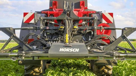 Le MotionControl se destine aux pulvérisateurs Leeb de Horsch.