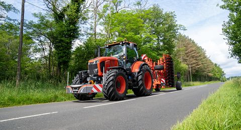 M7004 KUBOTA