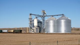 Donald Trump a assuré que le Royaume-Uni allait s’ouvrir davantage à « quasiment tous les produits que produisent nos chers agriculteurs ». Donald Trump a assuré que le Royaume-Uni allait s’ouvrir davantage à « quasiment tous les produits que produisent nos chers agriculteurs ».
