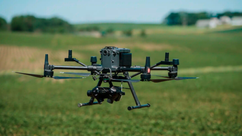 Les caméras de Sentera sont compatibles avec la plupart des drones professionnels.