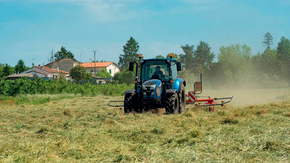 Depuis 140 ans, les Landini sont fabriqués à Fabbrico (Reggio Emilie). Depuis 140 ans, les Landini sont fabriqués à Fabbrico (Reggio Emilie).