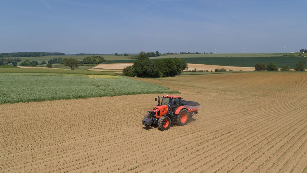 Kubota Team Spreader
