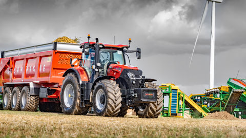 Case IH sera le grand sponsor de Potato Europe pour la 17e année consécutive. Case IH sera le grand sponsor de Potato Europe pour la 17e année consécutive.