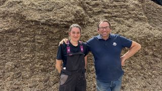 Chaque année, Jacques et Sabine Fouquenelle ensilent entre 35 et 40 ha de maïs fourrage pour leurs 120 vaches laitières.