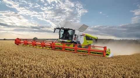 Claas a révisé les capacités de trémie à la hausse.