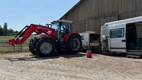 Une mesure est effectuée pendant le passage au banc de puissance afin de connaître l'intensité ressentie sur toute la plage de régime du tracteur puis une autre sur un parcours routier en faux plat de 30 secondes.