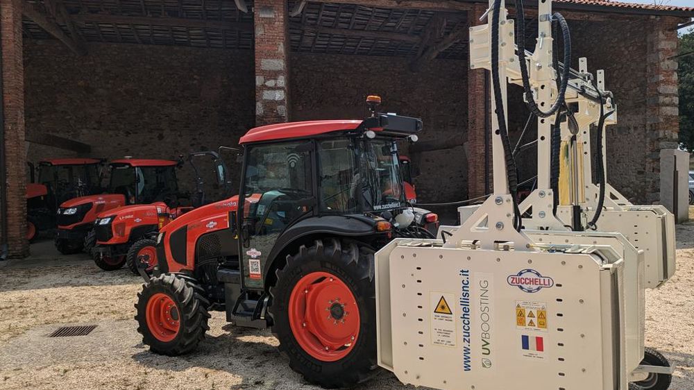 Des partenariats entretenus avec des entreprises telles que UV Boosting permet à Kubota d'intégrer de la haute technologie dans son offre. Des partenariats entretenus avec des entreprises telles que UV Boosting permet à Kubota d'intégrer de la haute technologie dans son offre.